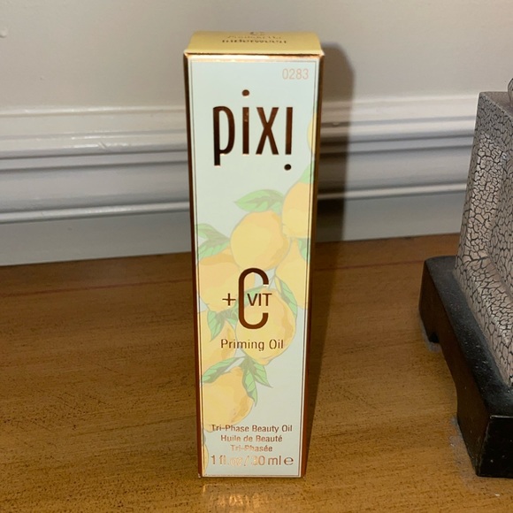 Pixi Other - Pixi Beauty +C Vit Priming Oil NEW